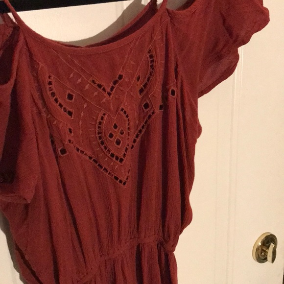 Top - Picture 2 of 3